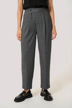 Lade das Bild in den Galerie-Viewer, Button Pants 7/8 Hose KAmerle
