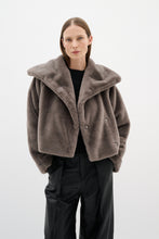 Lade das Bild in den Galerie-Viewer, Jacke Fake Fur Jobo - Inwear