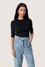 Lade das Bild in den Galerie-Viewer, Shirt Spina - Soaked in Luxury