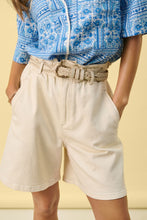 Lade das Bild in den Galerie-Viewer, Jeansshort Kayo - Saint Tropez