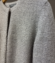 Lade das Bild in den Galerie-Viewer, Sparkling Cardigan - Esisto