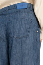 Lade das Bild in den Galerie-Viewer, Alina Cambio