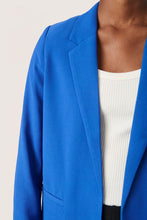 Lade das Bild in den Galerie-Viewer, Shirley Blazer Soaked in Luxury