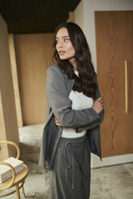 Lade das Bild in den Galerie-Viewer, Hose Ellie wide pant - Kaffe
