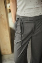 Lade das Bild in den Galerie-Viewer, Hose Ellie wide pant - Kaffe
