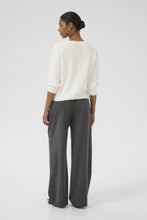 Lade das Bild in den Galerie-Viewer, Pullover Betty - Kaffe
