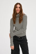 Lade das Bild in den Galerie-Viewer, Rollneck Dana My Essential Wardrobe
