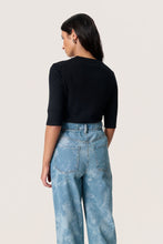 Lade das Bild in den Galerie-Viewer, Shirt Spina - Soaked in Luxury
