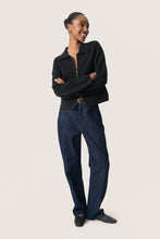 Lade das Bild in den Galerie-Viewer, Jacke Havena - Soaked in Luxury
