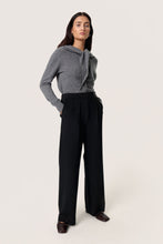 Lade das Bild in den Galerie-Viewer, Hose Marigold - Soaked in Luxury
