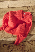 Lade das Bild in den Galerie-Viewer, V-Pullover Manda - Saint Tropez
