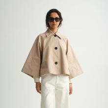 Lade das Bild in den Galerie-Viewer, Boxy Jacke - Inwear
