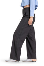 Lade das Bild in den Galerie-Viewer, Hose Glam slouch track - Cambio
