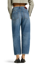 Lade das Bild in den Galerie-Viewer, Jeans Elia - Cambio
