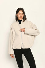 Lade das Bild in den Galerie-Viewer, Blouson in Beige - White Label
