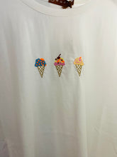 Lade das Bild in den Galerie-Viewer, T-Shirt Little Ice - One Size
