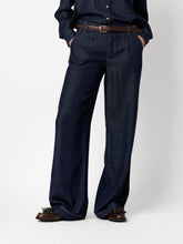 Lade das Bild in den Galerie-Viewer, Jeans Liv tailored - Toni
