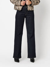 Lade das Bild in den Galerie-Viewer, Jeans Liv wide - Toni
